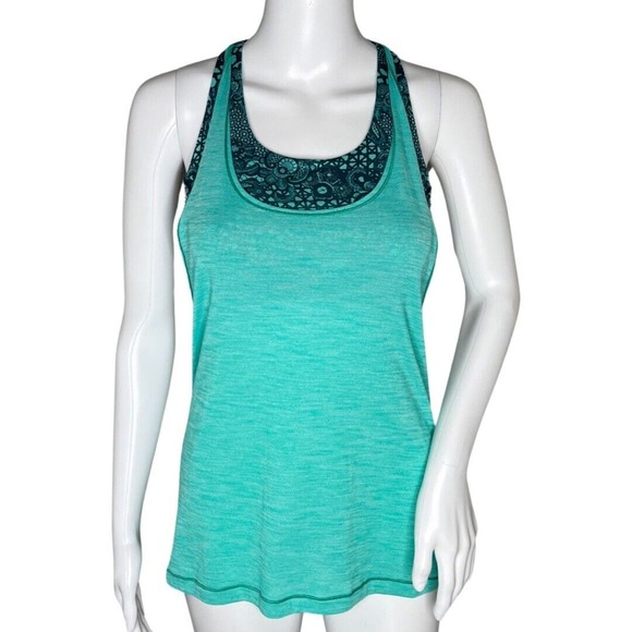 Lululemon Tank Womens 6 Green Twist & Toll 2 in 1 Yoga Gym Workout‎ Athleisure - Picture 1 of 8